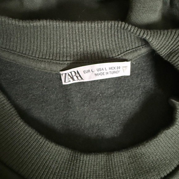 Zara NEW YORK Cropped Sweatshirt & High Waisted Shorts SET - Picture 3 of 4